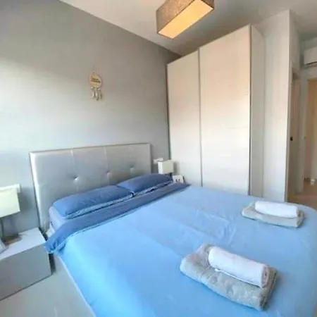 Apartment Mil Palmeras *